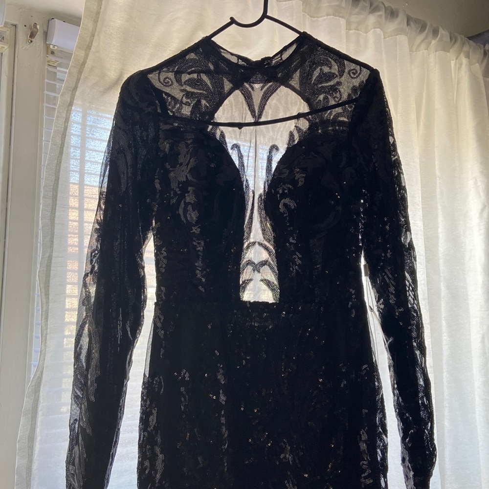 Black prom dress size 8 with long trail